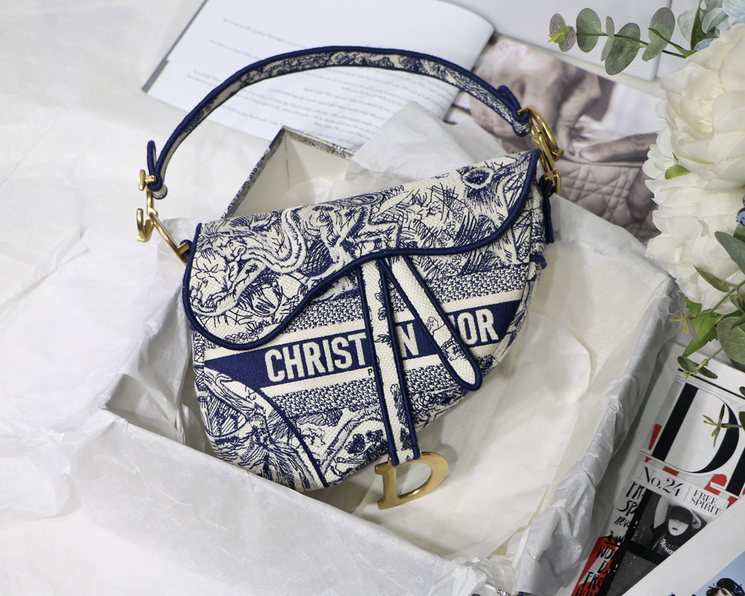 D10r saddle bag blue toile de jouy embroidery m0446 25.5 x 20 x 6.5 cm