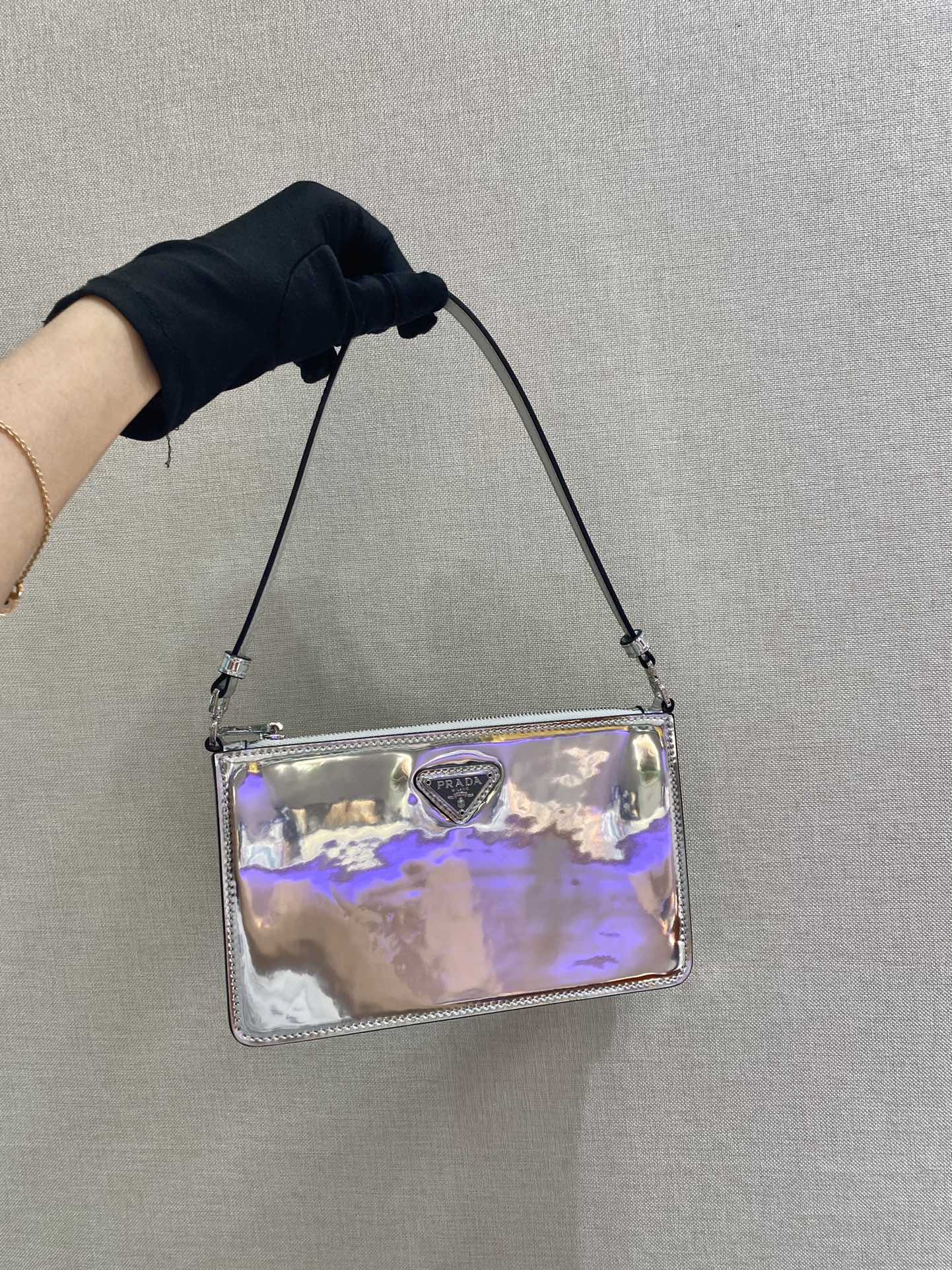 Pra*a mini saffiano leather bag silver 1bc155 20 x 12 x 5.5 cm