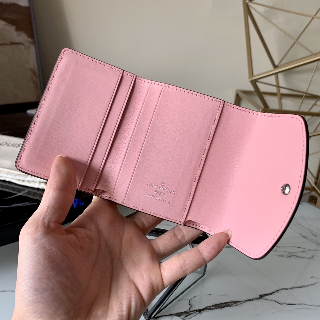 l0vis Vvtt0n iris xs wallet monogram perforations pink m67499 9.8 x 7.8 x 1 cm