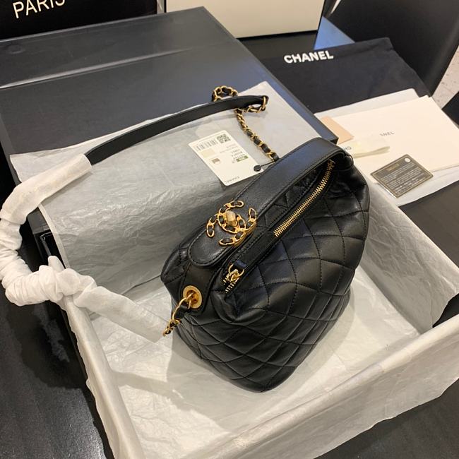 Ch**el small lambskin hobo bag black as1745 15 x 15 x 12 cm