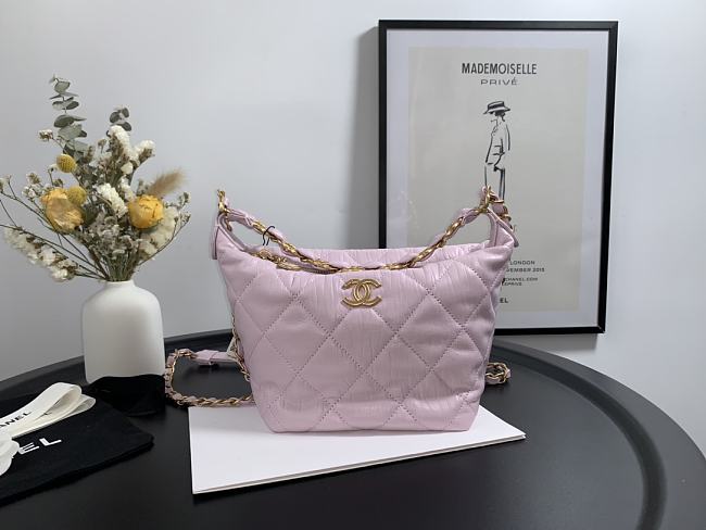 Ch**el hobo bag pink as2480 15 x 12.5 x 18 cm