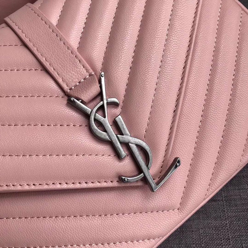 Y51 medium college in matelassÉ leather pink 600279 24 x 17 x 7 cm
