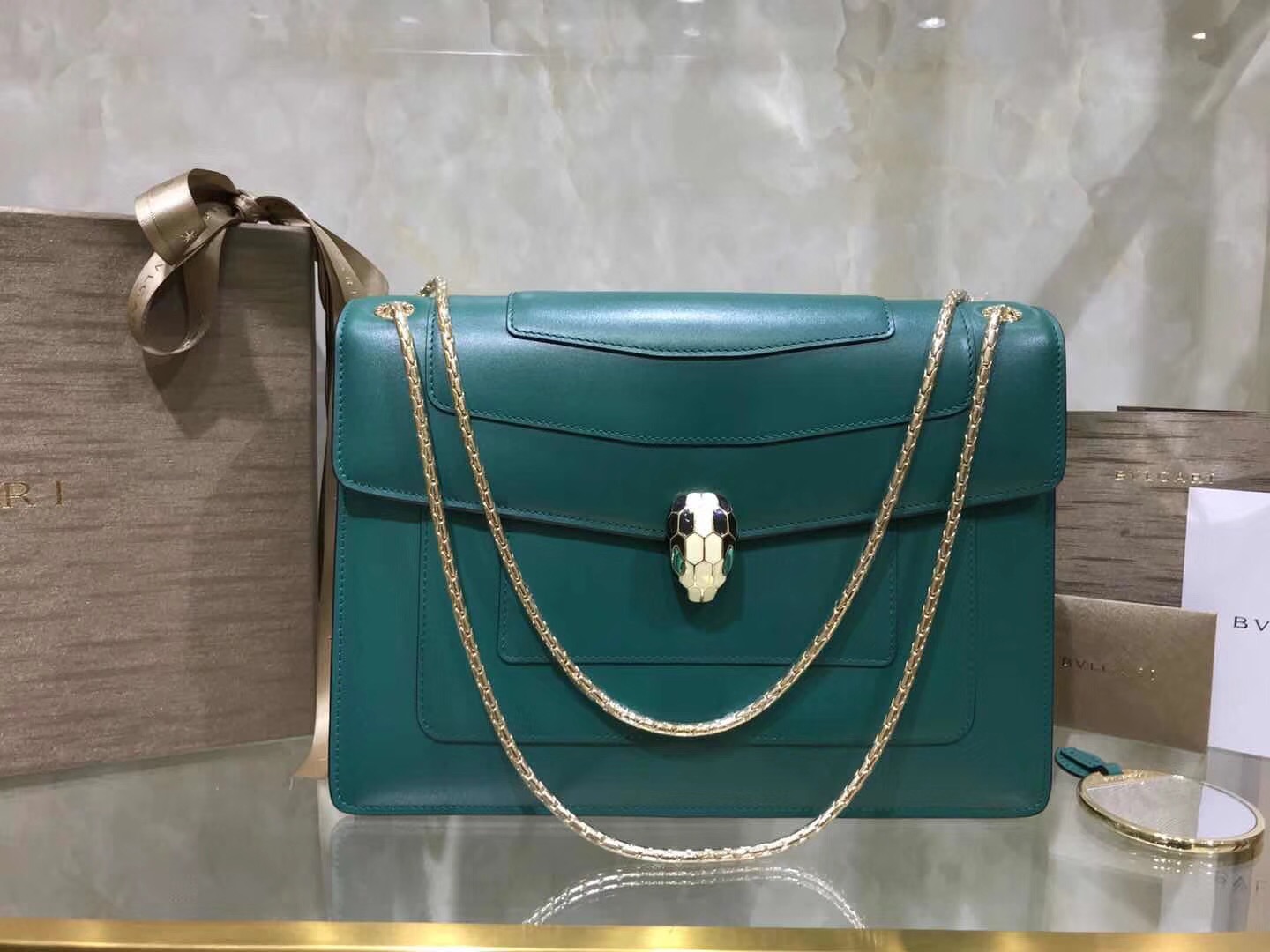 Bv1g*ai serpenti forever shoulder bag leather emerald green 35362 28 x 19 x 8 cm