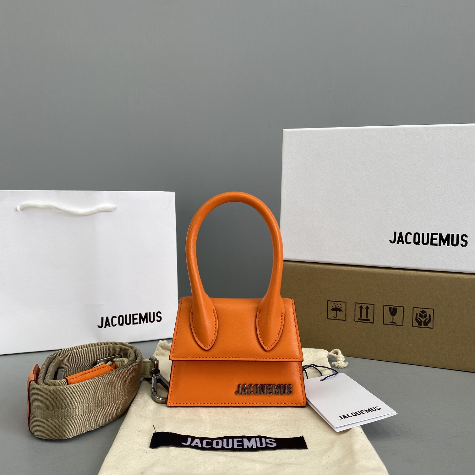JACQUEMUS LE CHIQUITO Mini Leather Bag Orange 213BA01 12 x 8 x 5 cm