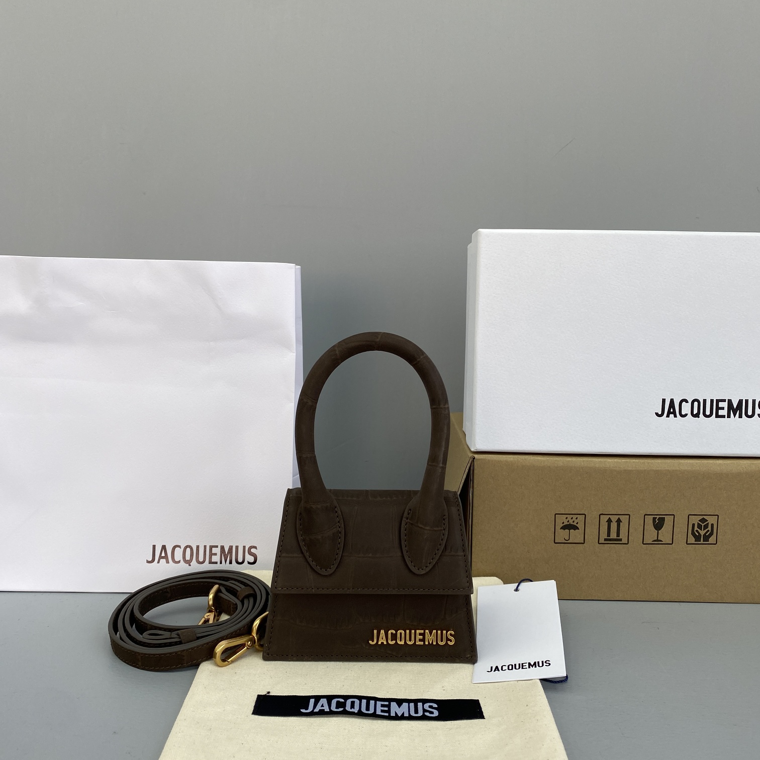 JACQUEMUS LE CHIQUITO Mini Crocodile Leather Bag Dark Brown 213BA01 12 x 8 x 5 cm