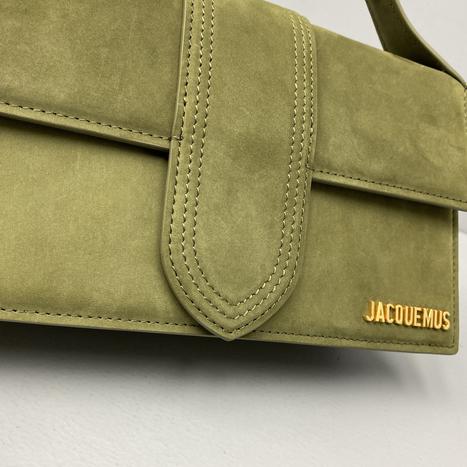 JACQUEMUS Le grand Bambino Velvet Green 213BA07 24 x 13 x 7 cm