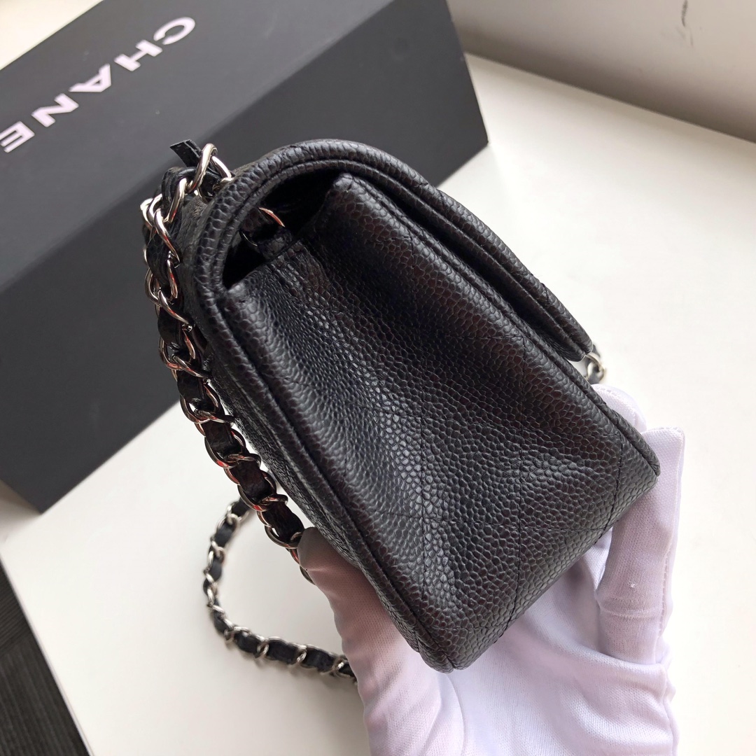 Ch**el mini flap bag caviar silver metal black a35200 17cm
