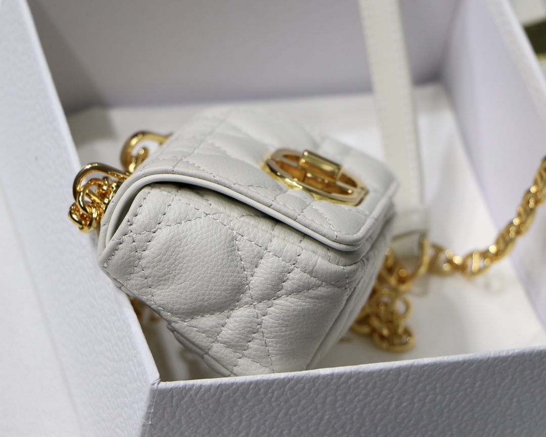 d10r micro caro bag S*pple cannage calfskin white s2022 13 x 8 x 4 cm