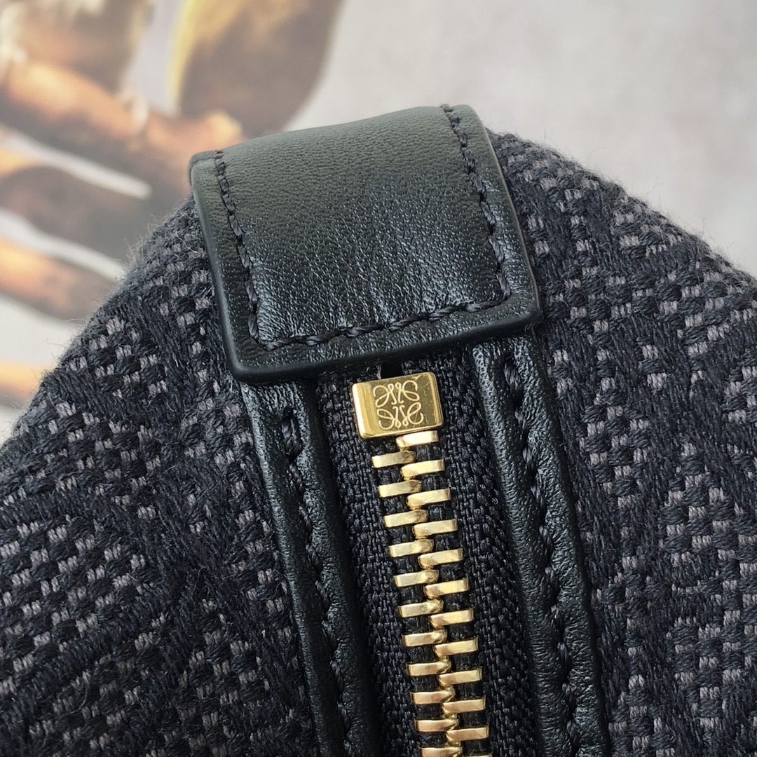 L0ew* medium cubi bag anagram jacquard and calfskin black a906k68x04 25 x 21 x 16.5 cm