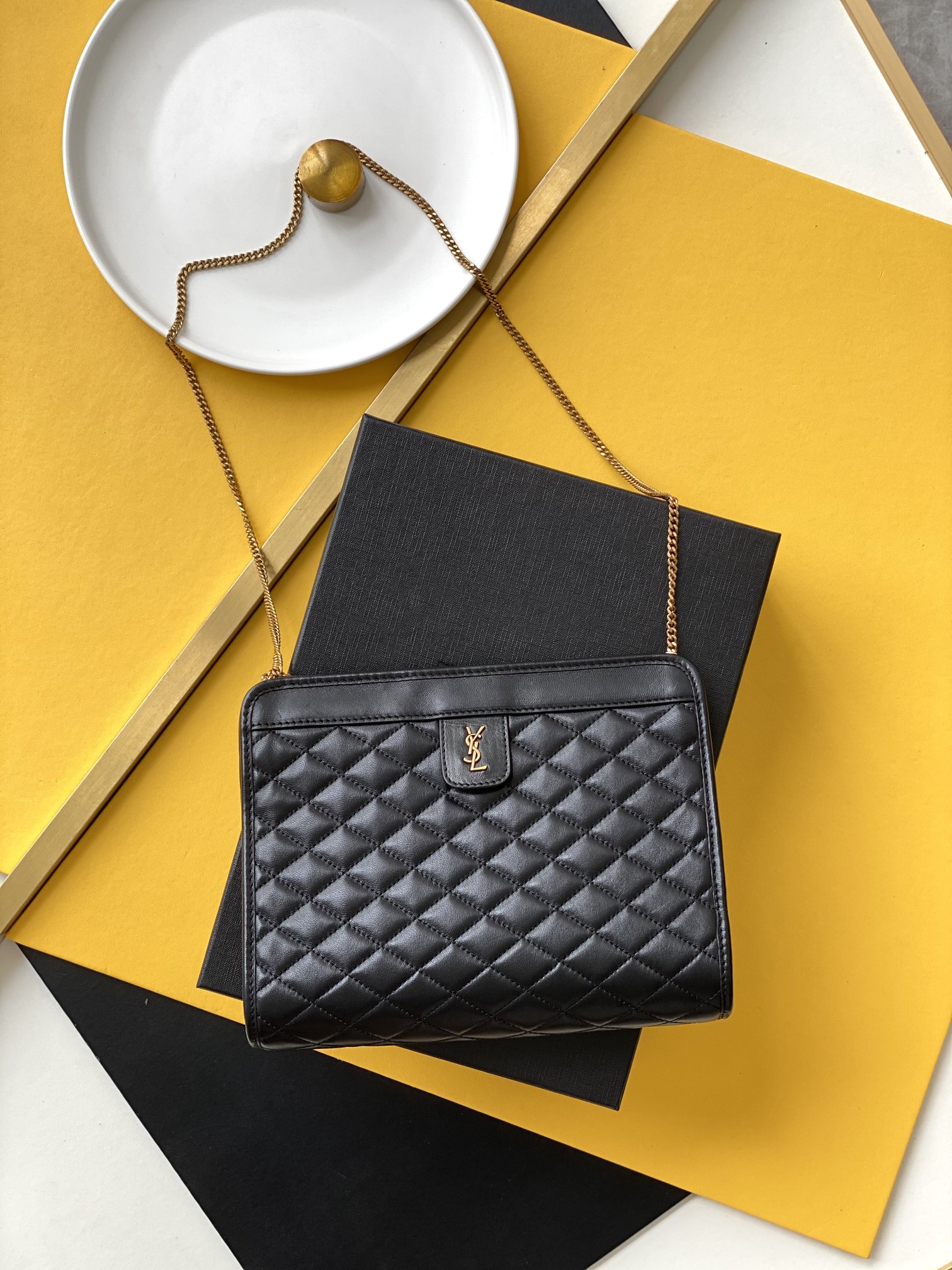 Y51 victoire baby clutch lambskin leather black 65736118 28.5 × 19.5 × 5.5 cm