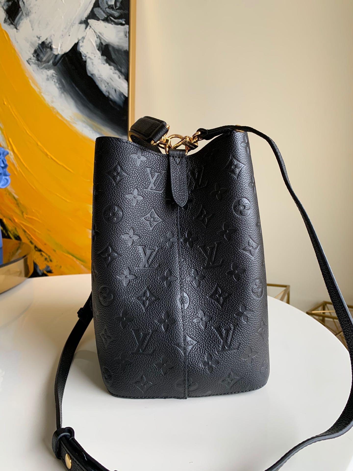 l0vis Vvtt0n nÉonoÉ mm monogram empreinte leather black m45306 26 cm