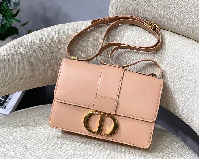 D10r 30 montaigne m9030 in pink