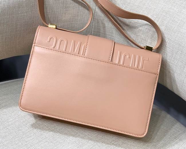 D10r 30 montaigne m9030 in pink