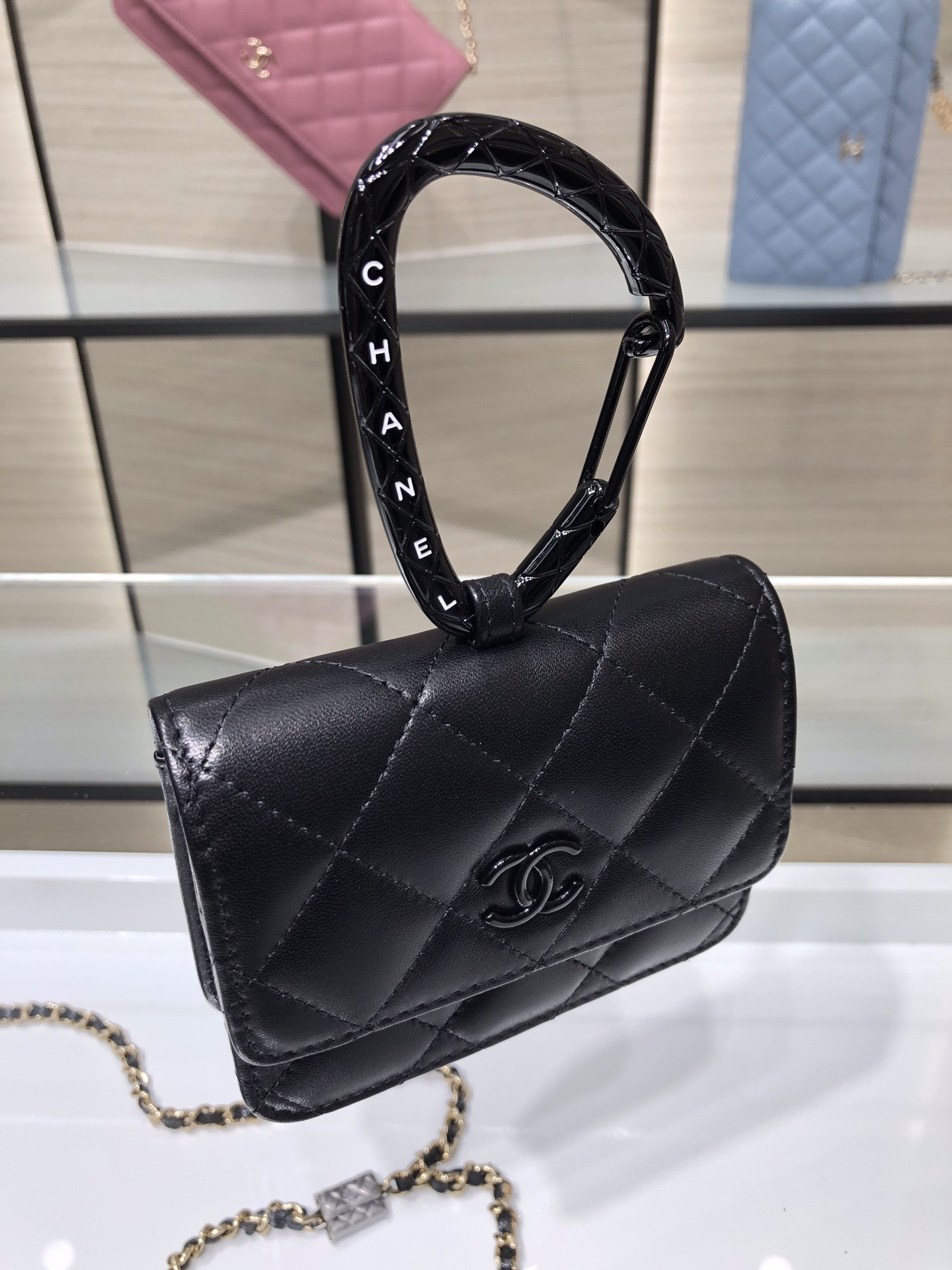 Ch**el card holder with jewel hook lambskin black metal black ap2397 11 cm