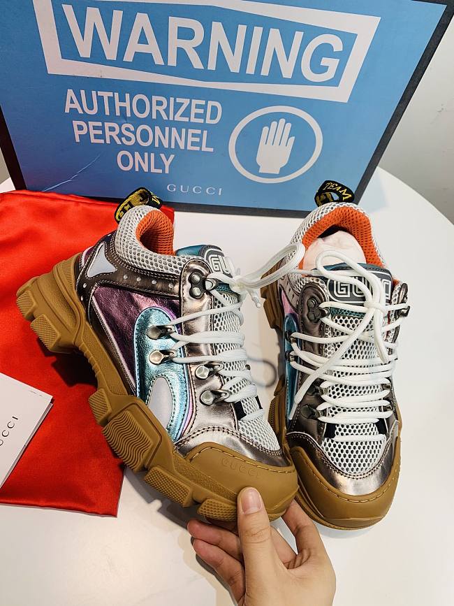 Gvc*1 shoes 01