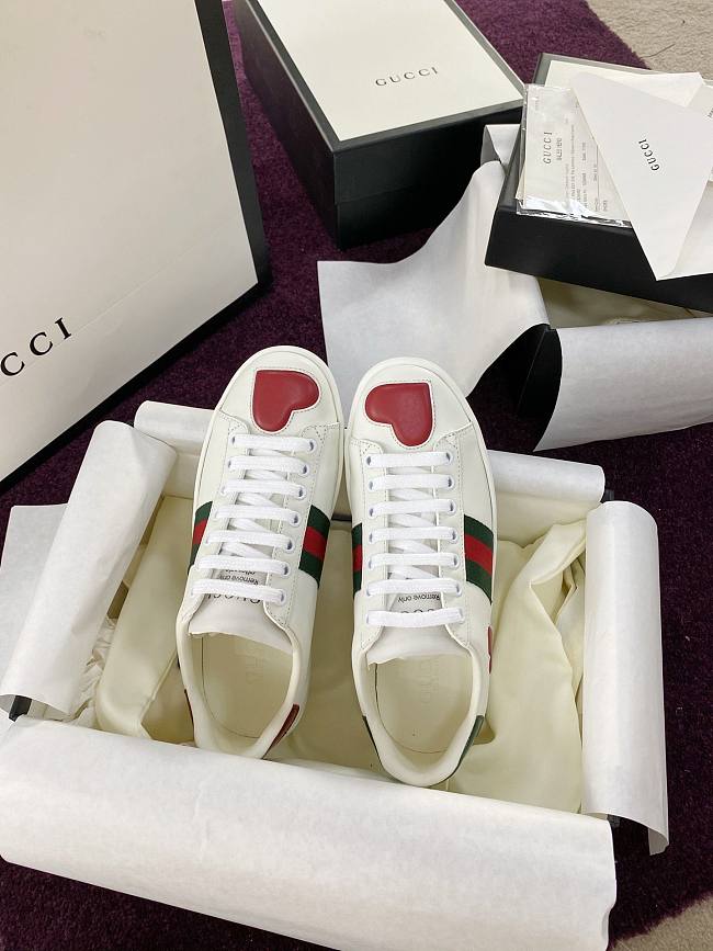 Gvc*1 shoes 05