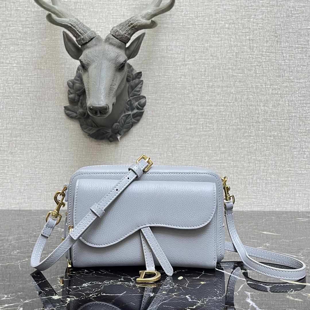 D10r saddle double pouch goatskin light blue s5668cceh 19 x 10.5 x 5 cm