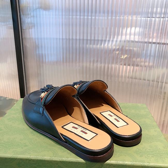 Gvc*1 slippers