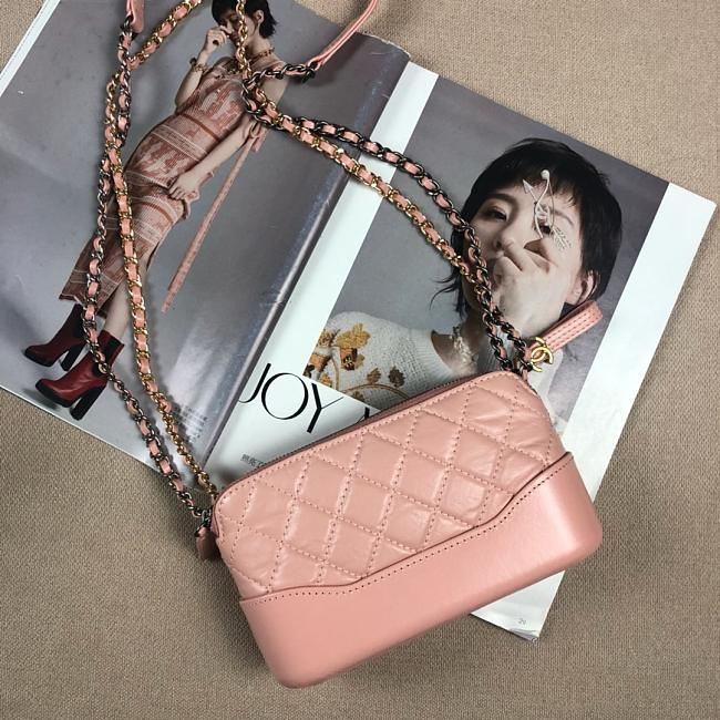 Ch**el gabrielle clutch light pink a94505 18 x 6 x 11 cm