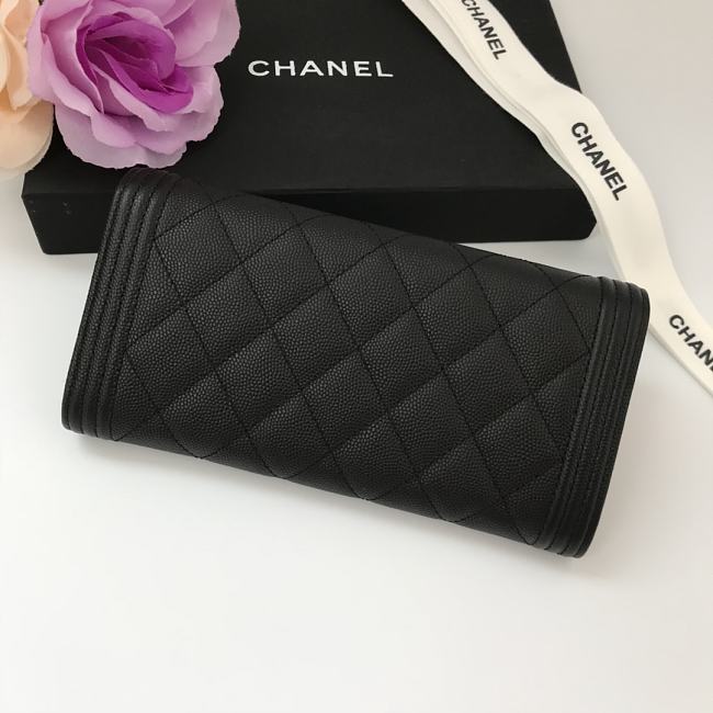 Ch**el long wallet smooth leather black & silver-tone metal a80286 19 x 10.5 x 3 cm