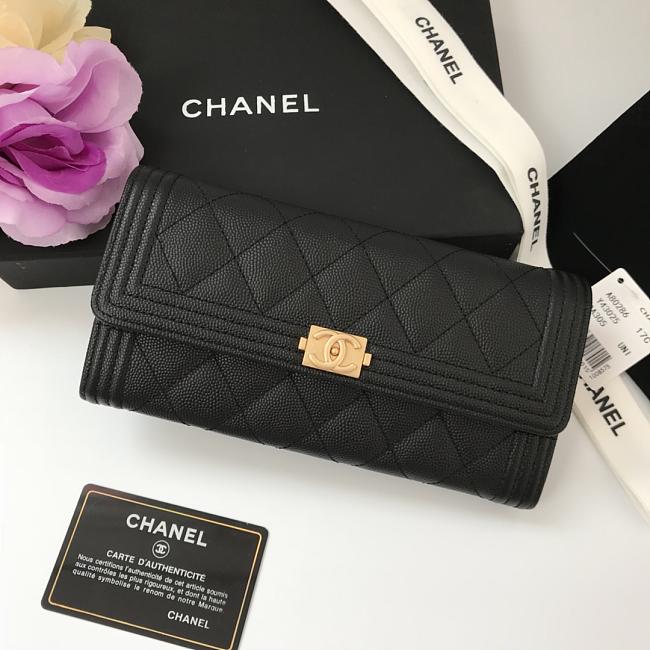 Ch**el long wallet smooth leather black & gold-tone metal a80286 19 x 10.5 x 3 cm