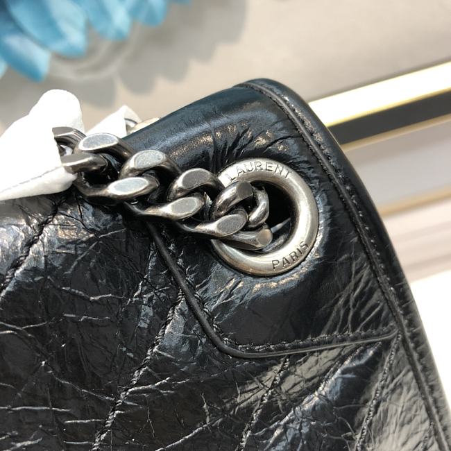 Y51 large niki calfskin leather black 4988830 32 x 23 x 9 cm