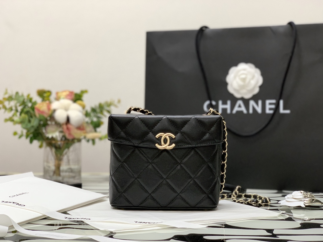 Ch**el small box bag lambskin & gold metal black as2877 14.5 x 16.5 x 7 cm