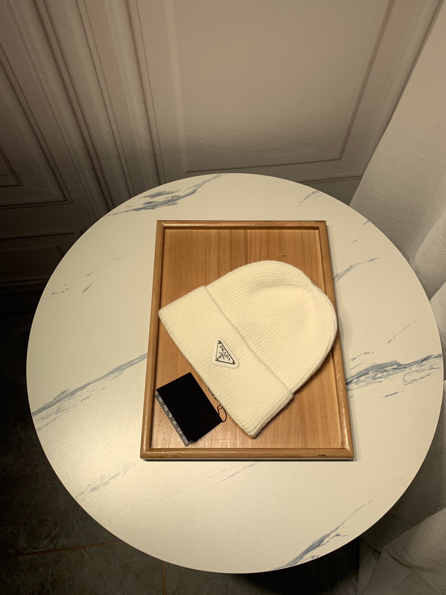 Pra*a hat 02
