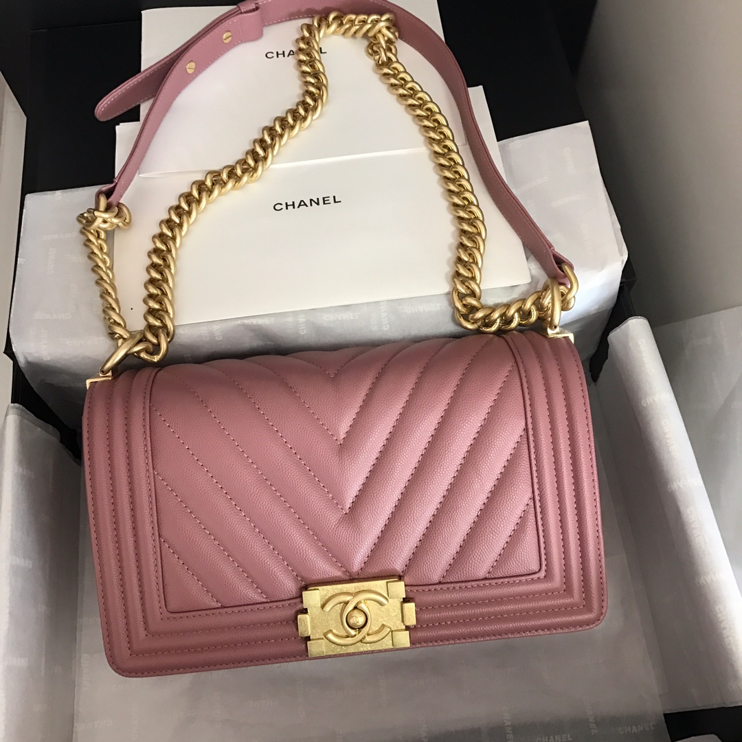 Ch**el medium boy bag chevron gold-tone metal grained leather powder pink a67086 25cm