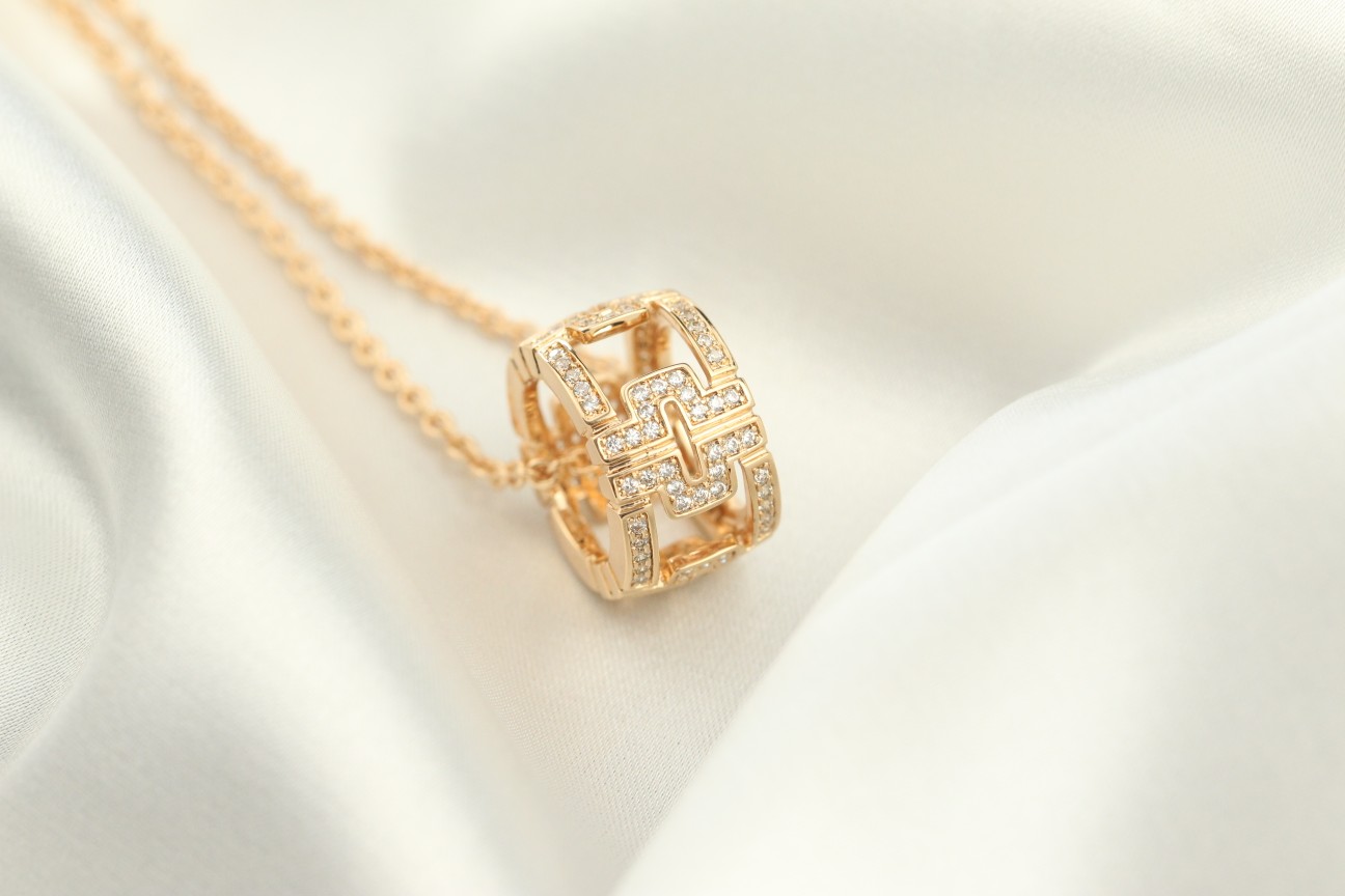 Bv1g*ai necklace 03