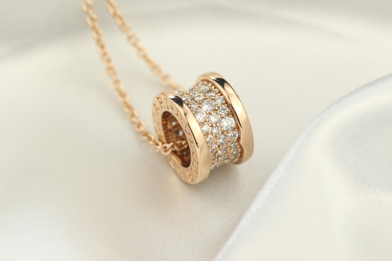 Bv1g*ai necklace 04