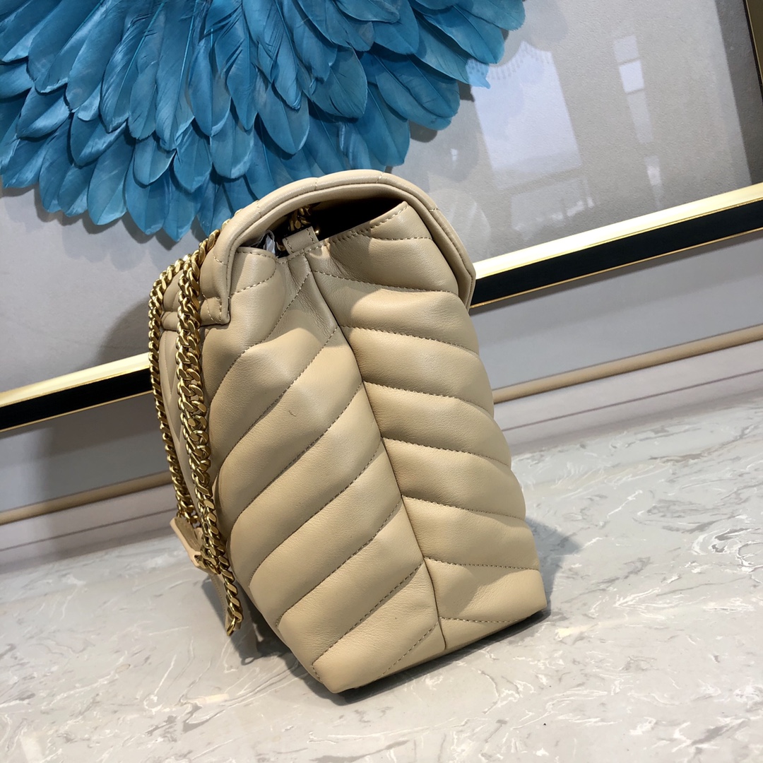 Y51 medium loulou matelassé "y" leather beige gold-tone metal 574946 31 x 22 x 10 cm