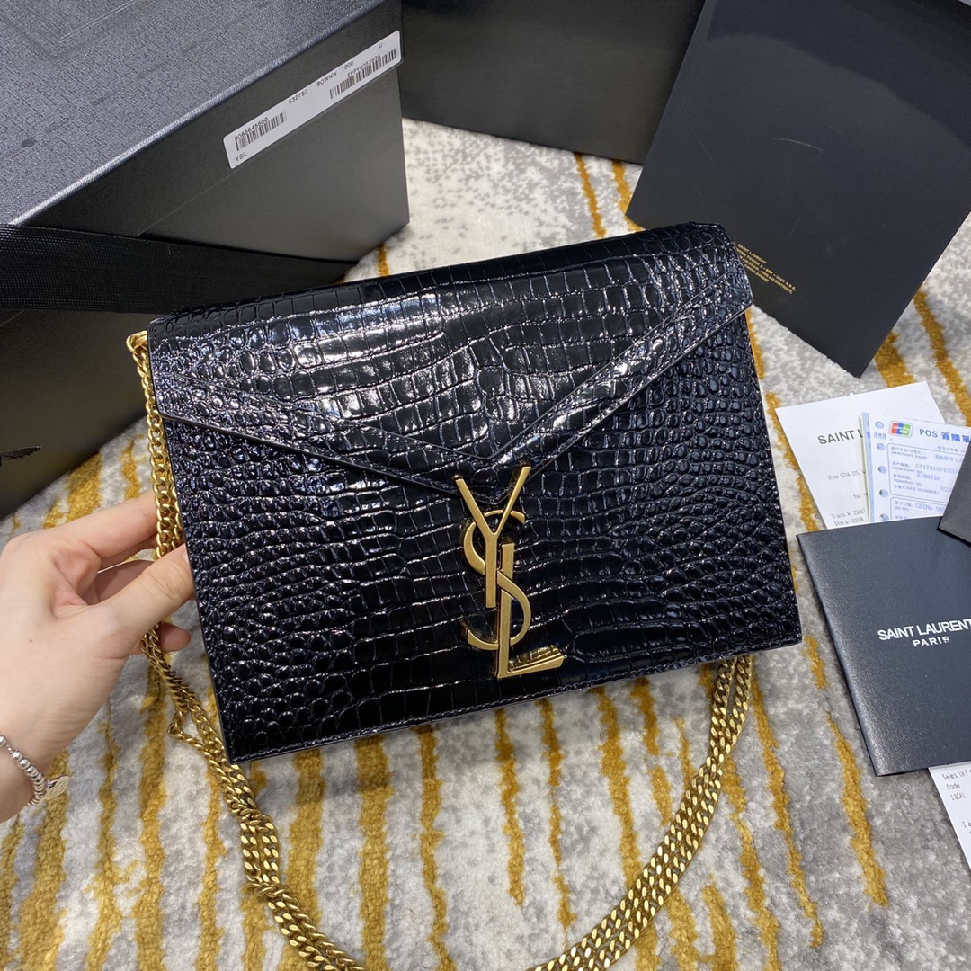 Y51 cassandra medium chain bag crocodile leather gold-tone metal black 532750 22 x 16.5 x 5.5 cm
