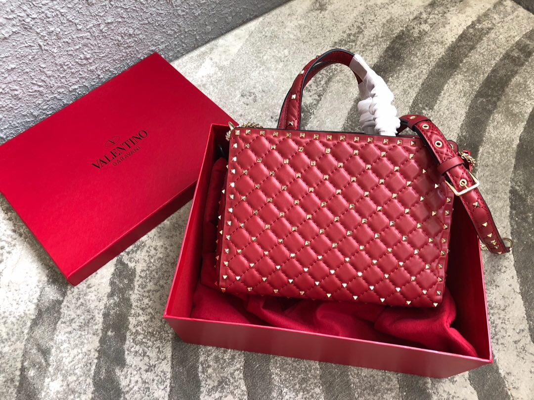 Va1e*ntin0 garavani rockstud spike tote bag red 26 x 13 x 20 cm