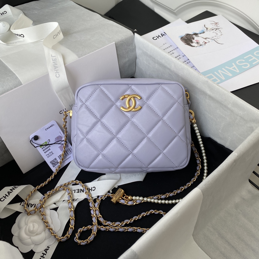 Ch**el mini camera case leather imitation pearls light purple as2856 18 x 14 x 7 cm