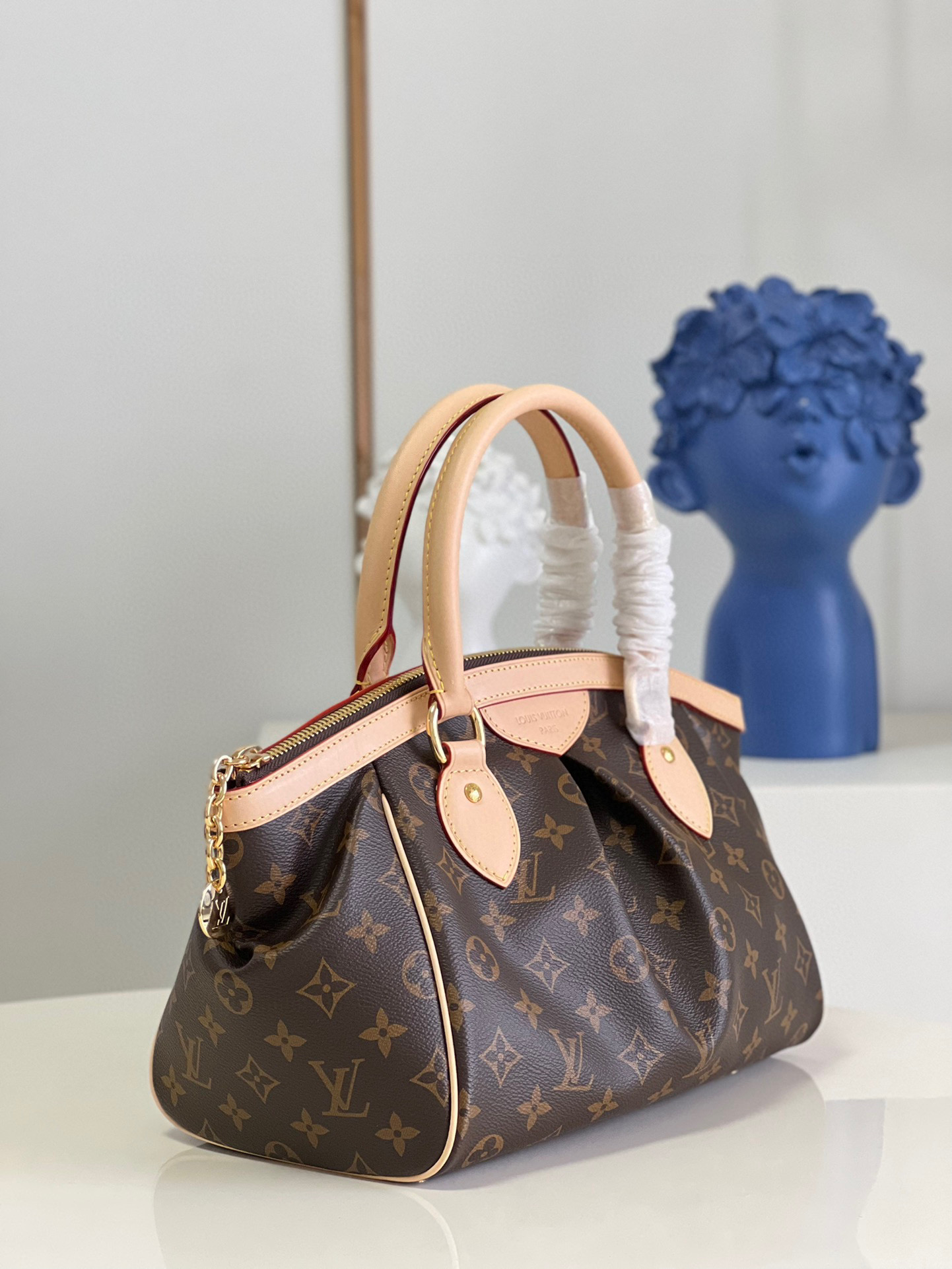 LV Tivoli small handbag 36cm