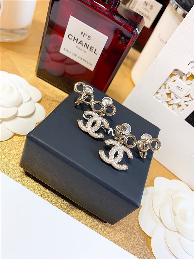Ch**el earrings 01