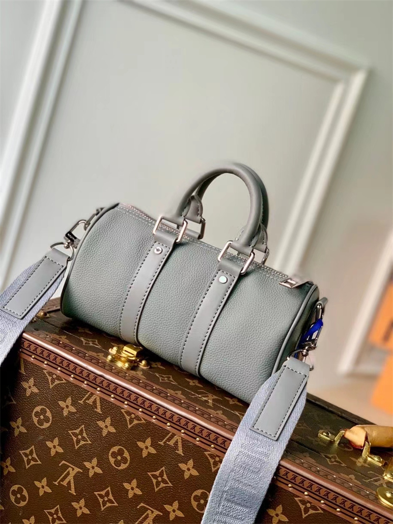 LV Keepall XS M81004 21cm