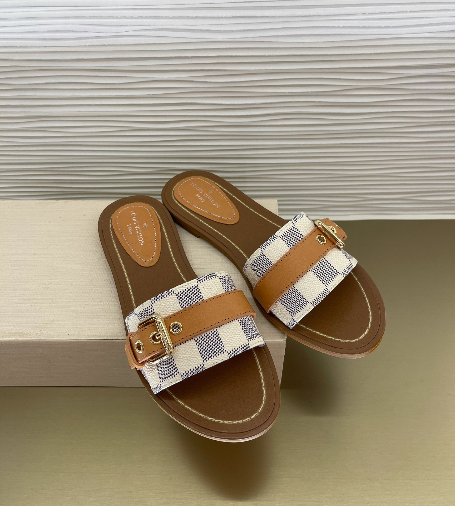 LV slippers