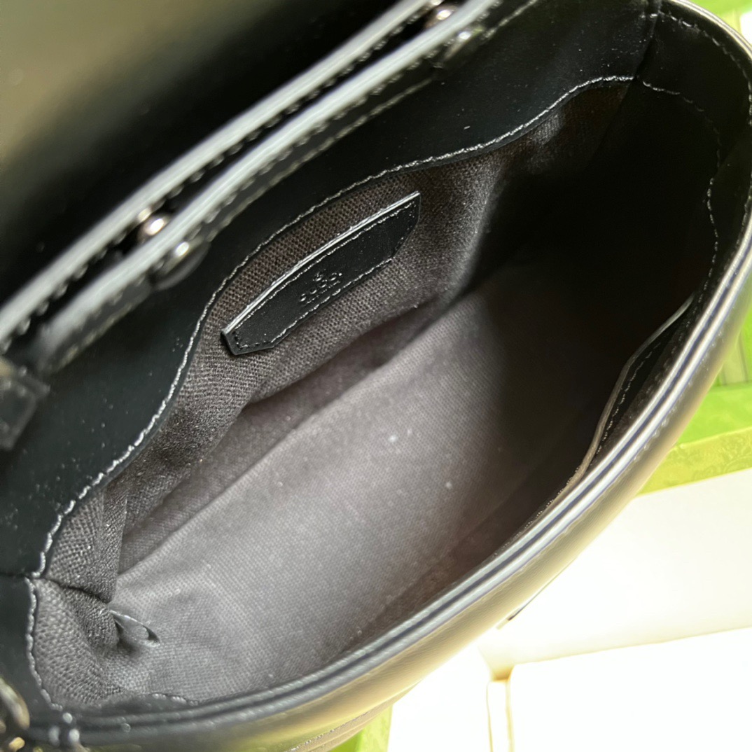 GG mini marmont top handle bag 702563