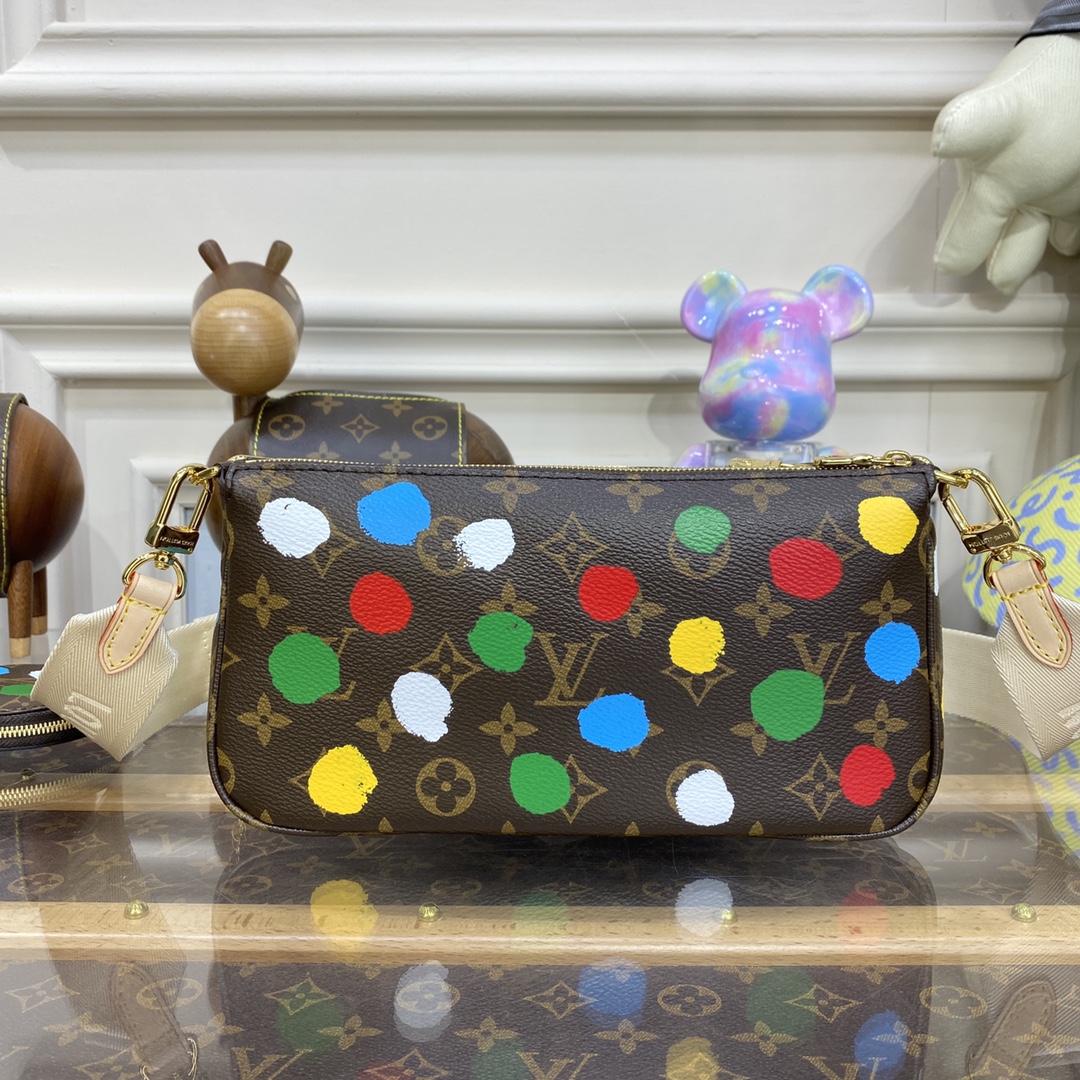 LV x YK Multi Pochette Accessoires M46385 - 25x14.5x4.5cm