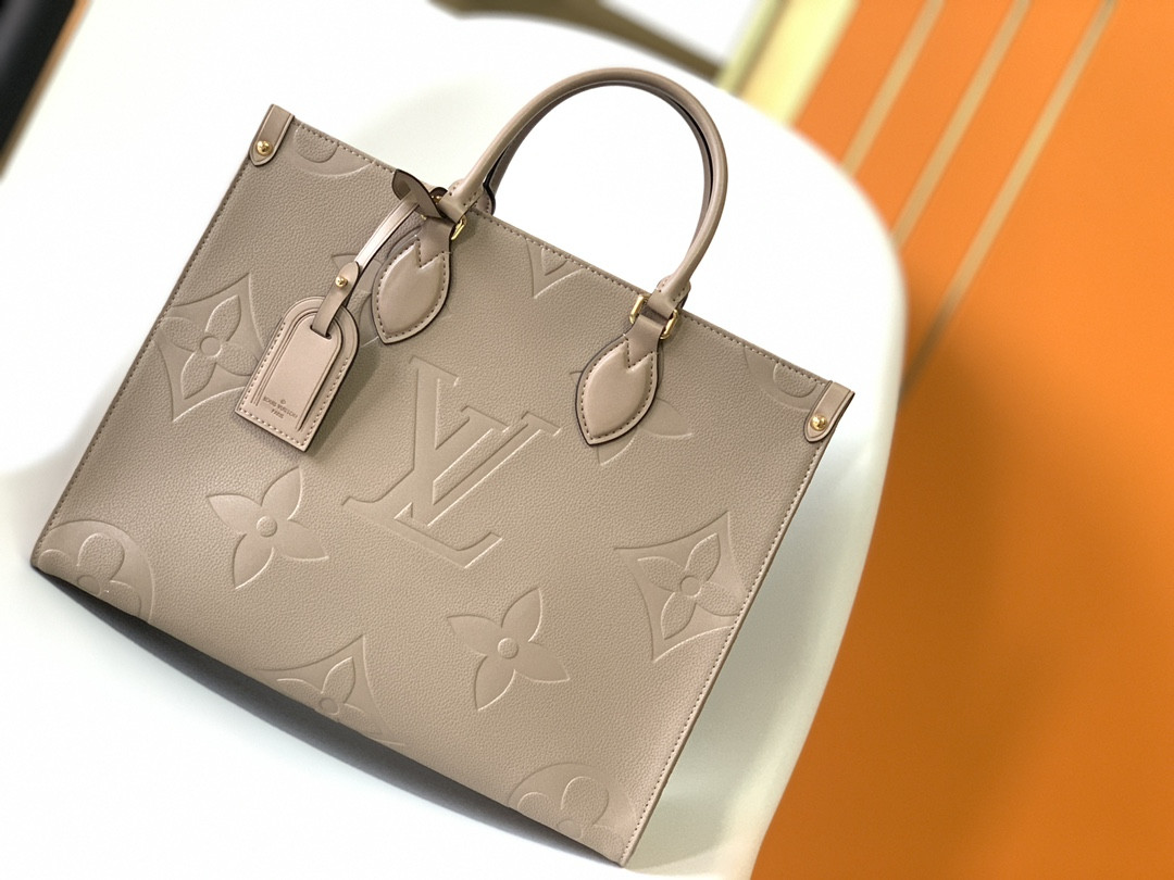 LV OnThe Go Medium Tote bag M45595 Apricot Gray - 35x27x14cm