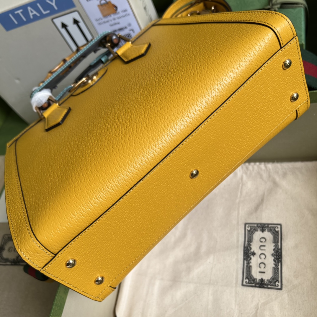 Gvc*1 diana small tote bag yellow 702721  - 27 x 24 x 11cm