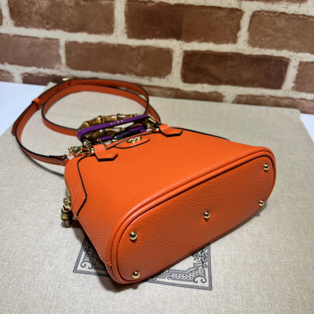 Gvc*1 diana mini tote bag  orange 715775  - 20 x 16x 8.5cm