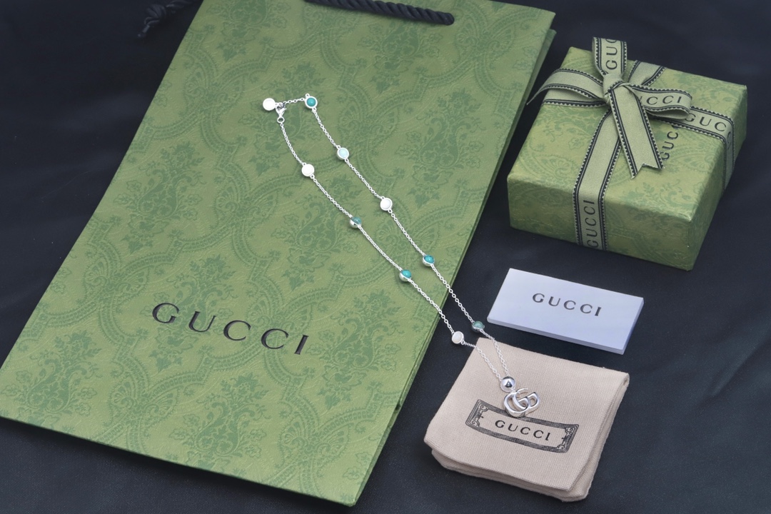 Gvc*1 necklace 001