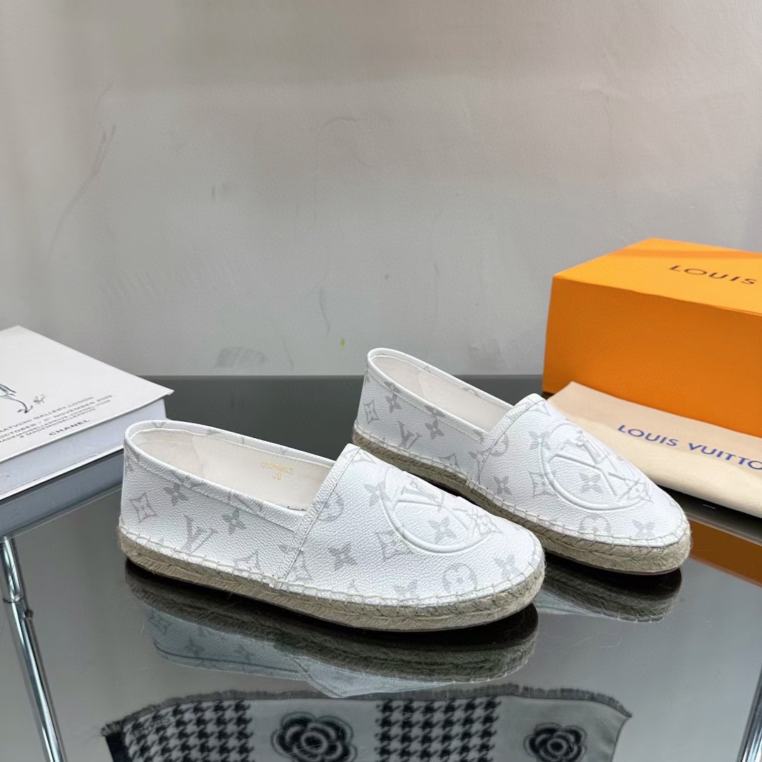 LV flat white shoes 35-42